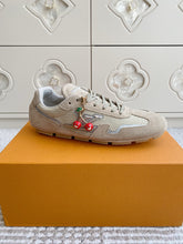 China Replica LV Women Shoes 122usd Only